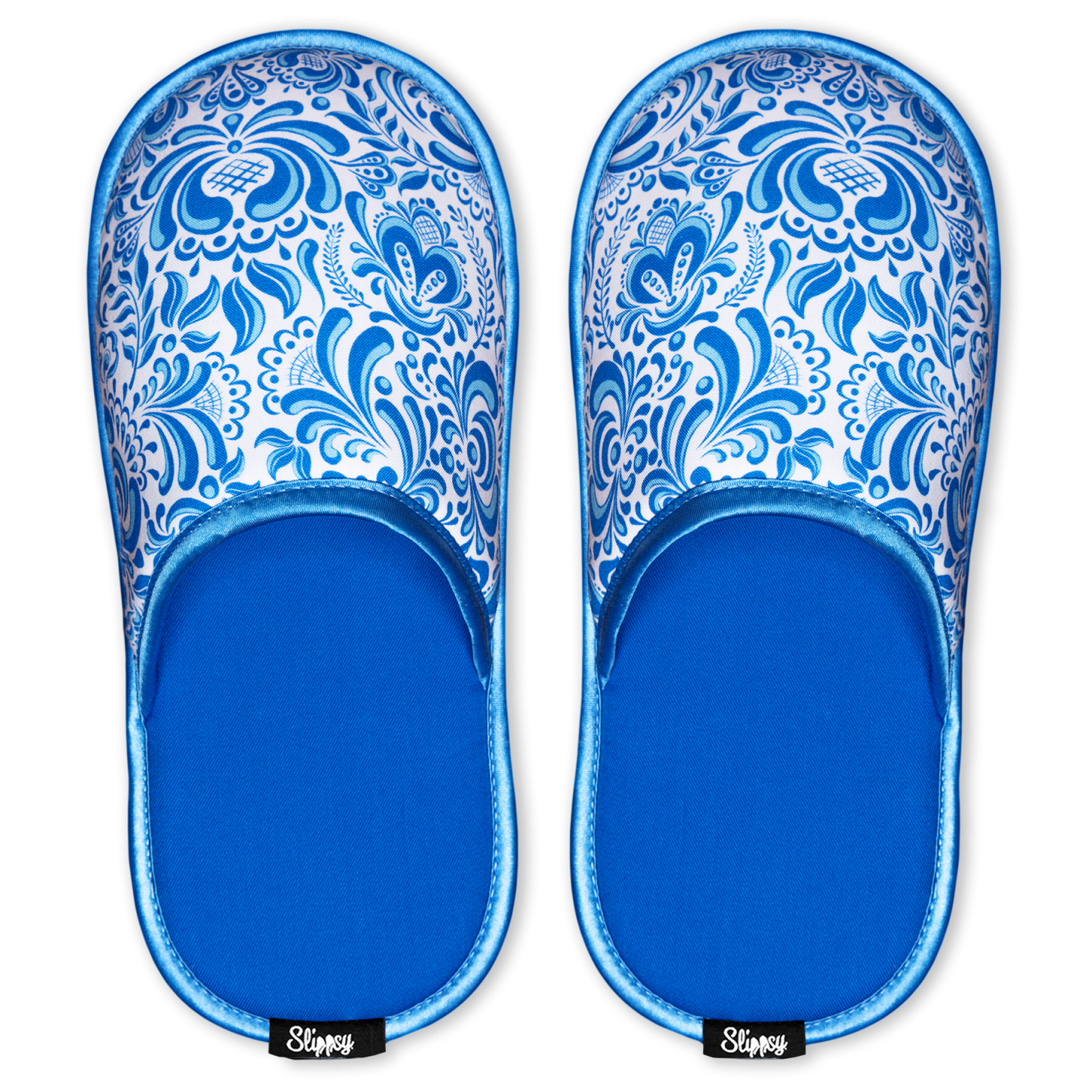 modro bílé pantofle s folklórním vzorem